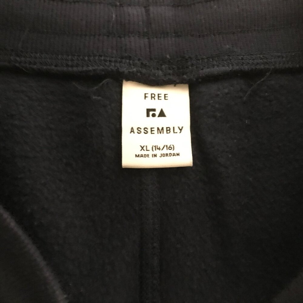Like New Free Assembly Navy Drawstring Jogger Sweatpants Sz XL (14-16) - Picture 2 of 3